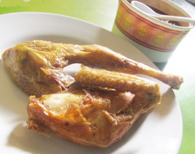 Ayam Goreng "Berkah" Rachmat - Jakarta (foto: detikfood)